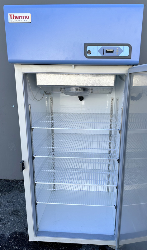 Refurbished Thermo ULT3030A -30ºC Freezer