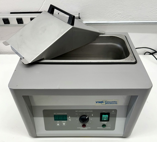 Refurbished VWR 1225 Waterbath