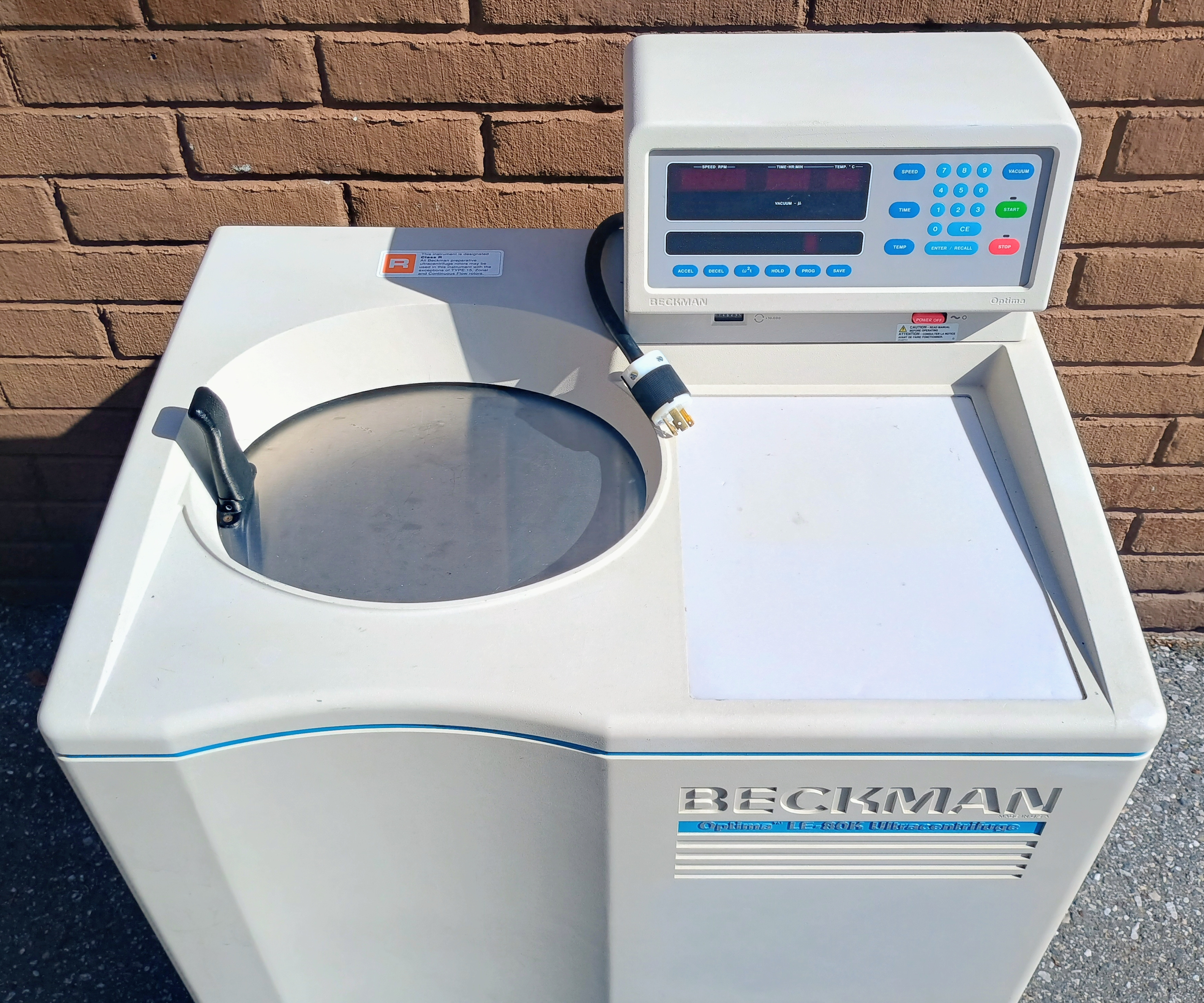 Refurbished Beckman Optima LE-80K Floor Model Ultracentrifuge