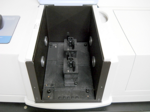 Refurbished Perkin Elmer Lambda 750S UV/Vis/NIR Spectrophotometer
