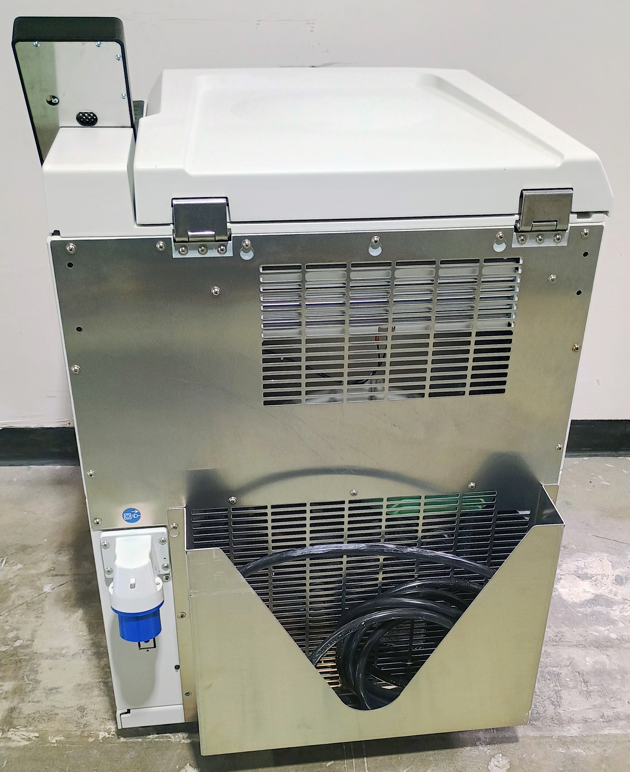 Refurbished Thermo LYNX 6000 Refrigerated Superspeed Floor Model Centrifuge