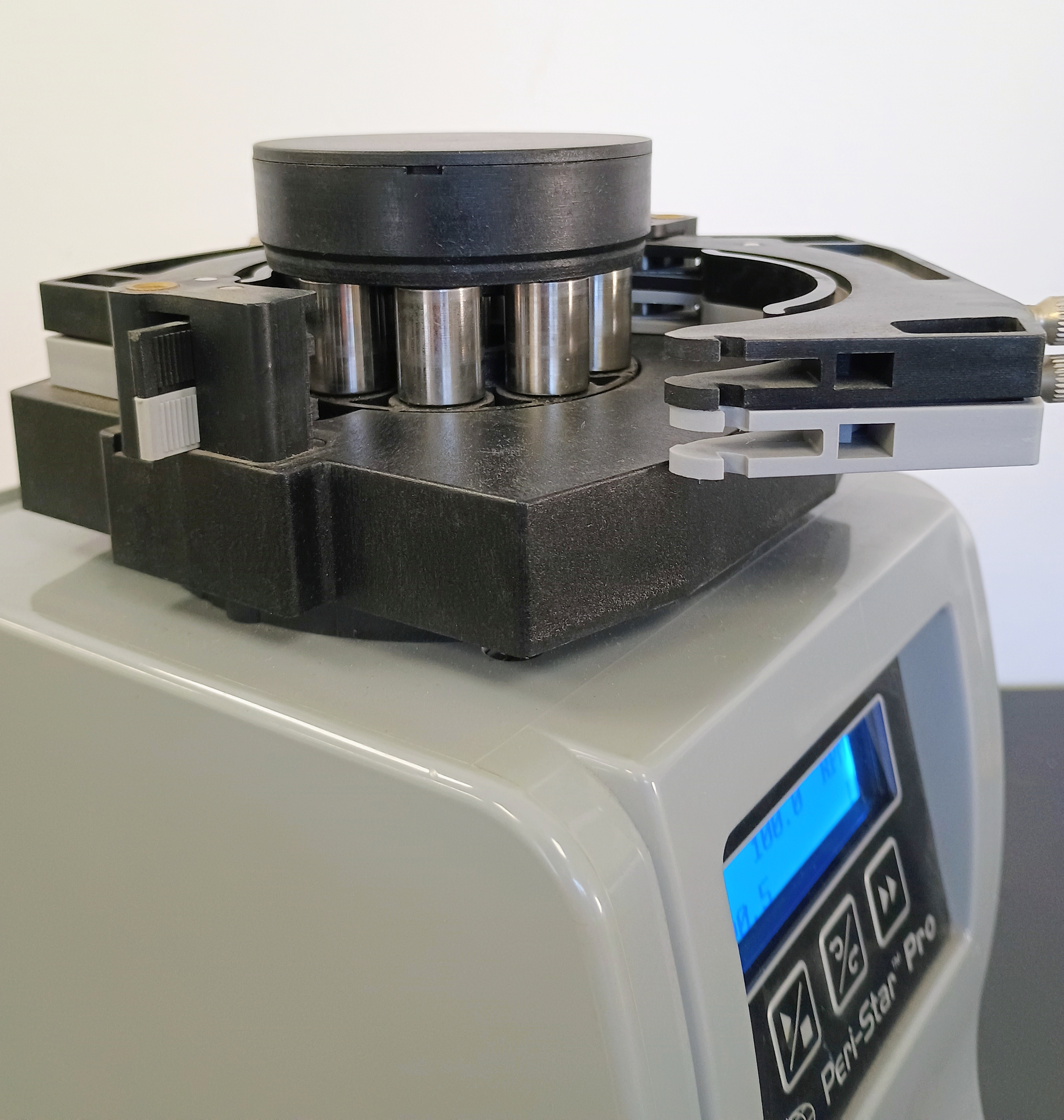 Refurbished World Precision Instruments Peri-Star Pro Peristaltic Pump