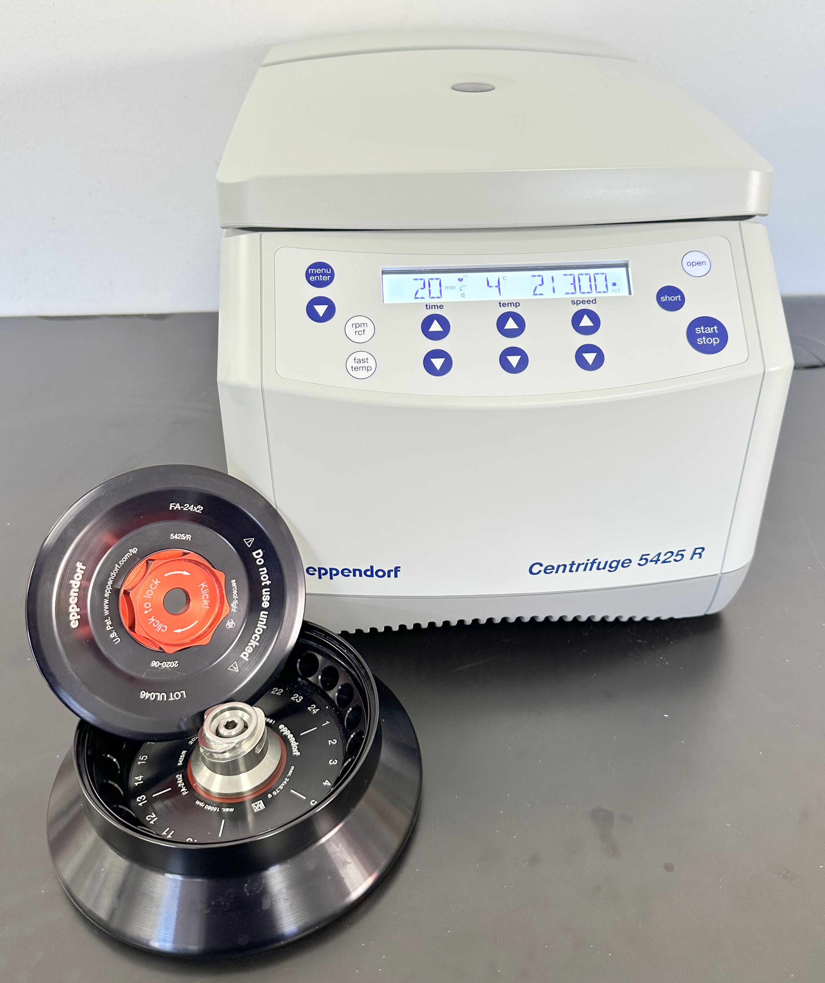 Refurbished Eppendorf 5425R Refrigerated Benchtop Microcentrifuge