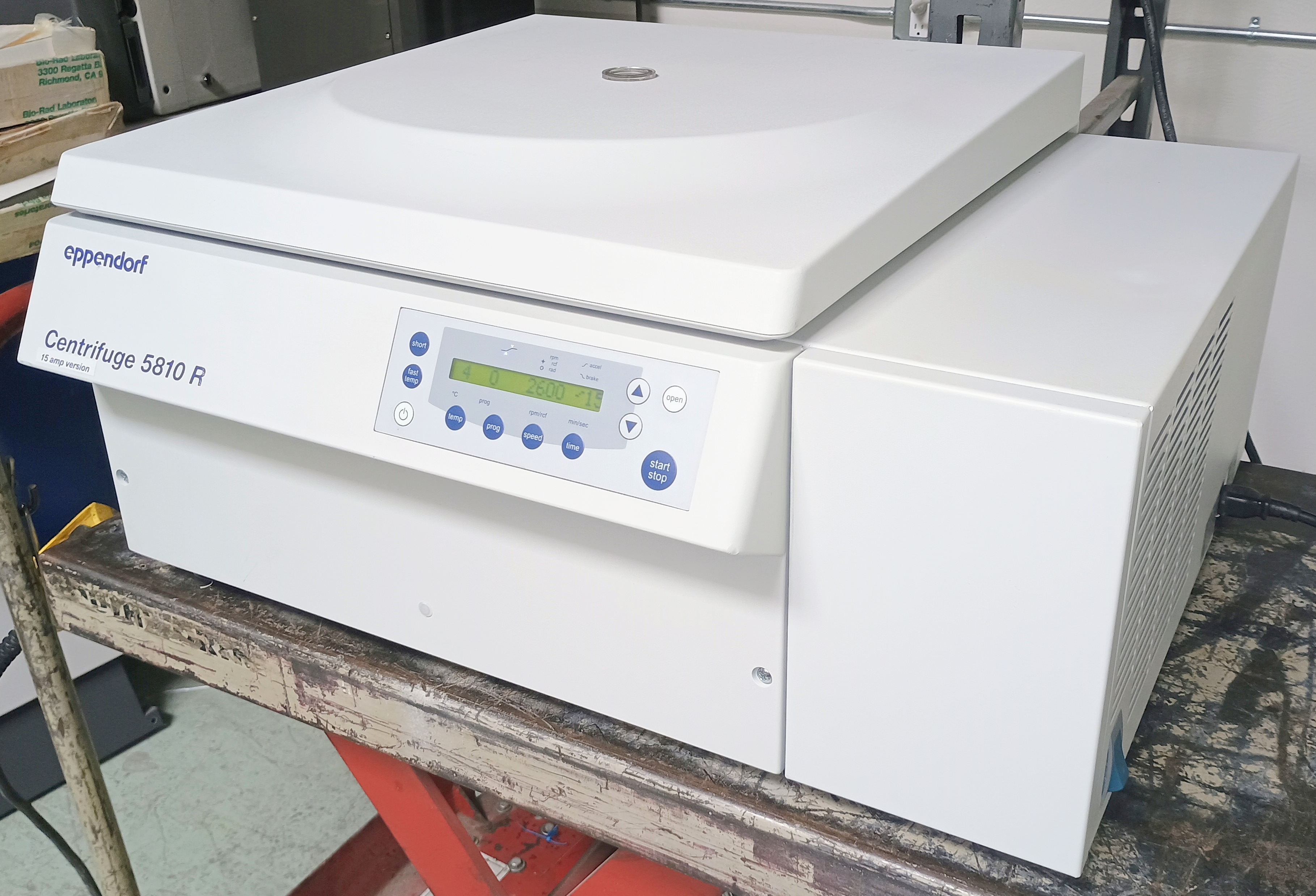 Refurbished 5810R Refrigerated Benchtop Centrifuge