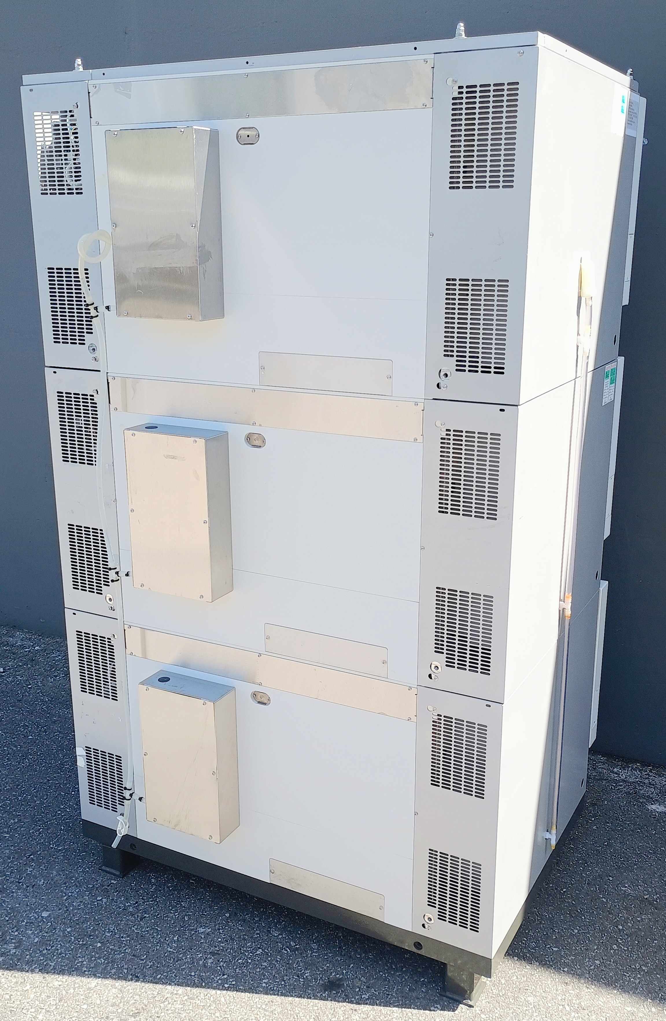 Refurbished Infors HT Multitron HT4 Incubator Shaker Triple Stack with CO2/Humidity & Adjustable Throw