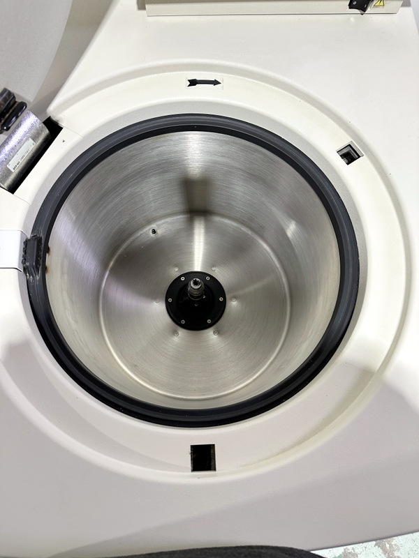 Refurbished Beckman Avanti J-25 Refrigerated Superspeed Floor Model Centrifuge
