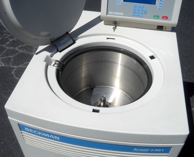 Refurbished Beckman Avanti J-30I Refrigerated Floor Model Ultracentrifuge