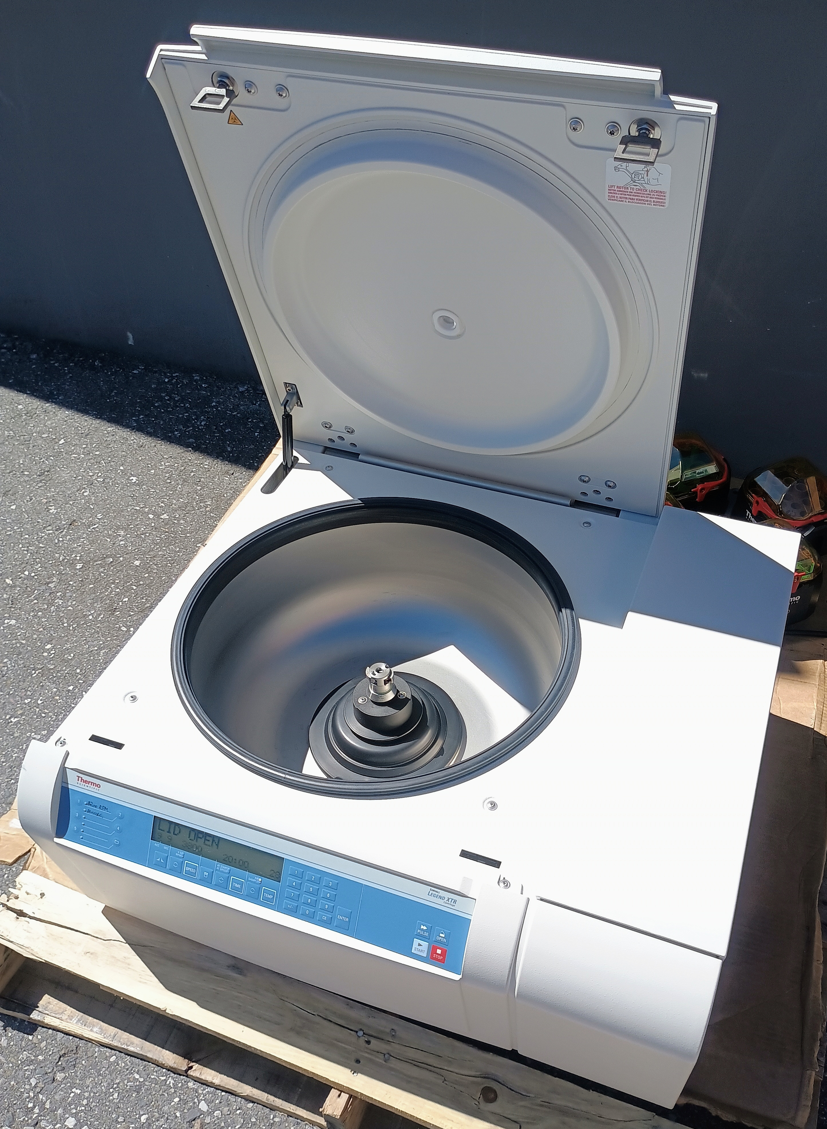 Refurbished Thermo Sorvall Legend XTR Refrigerated Benchtop Centrifuge