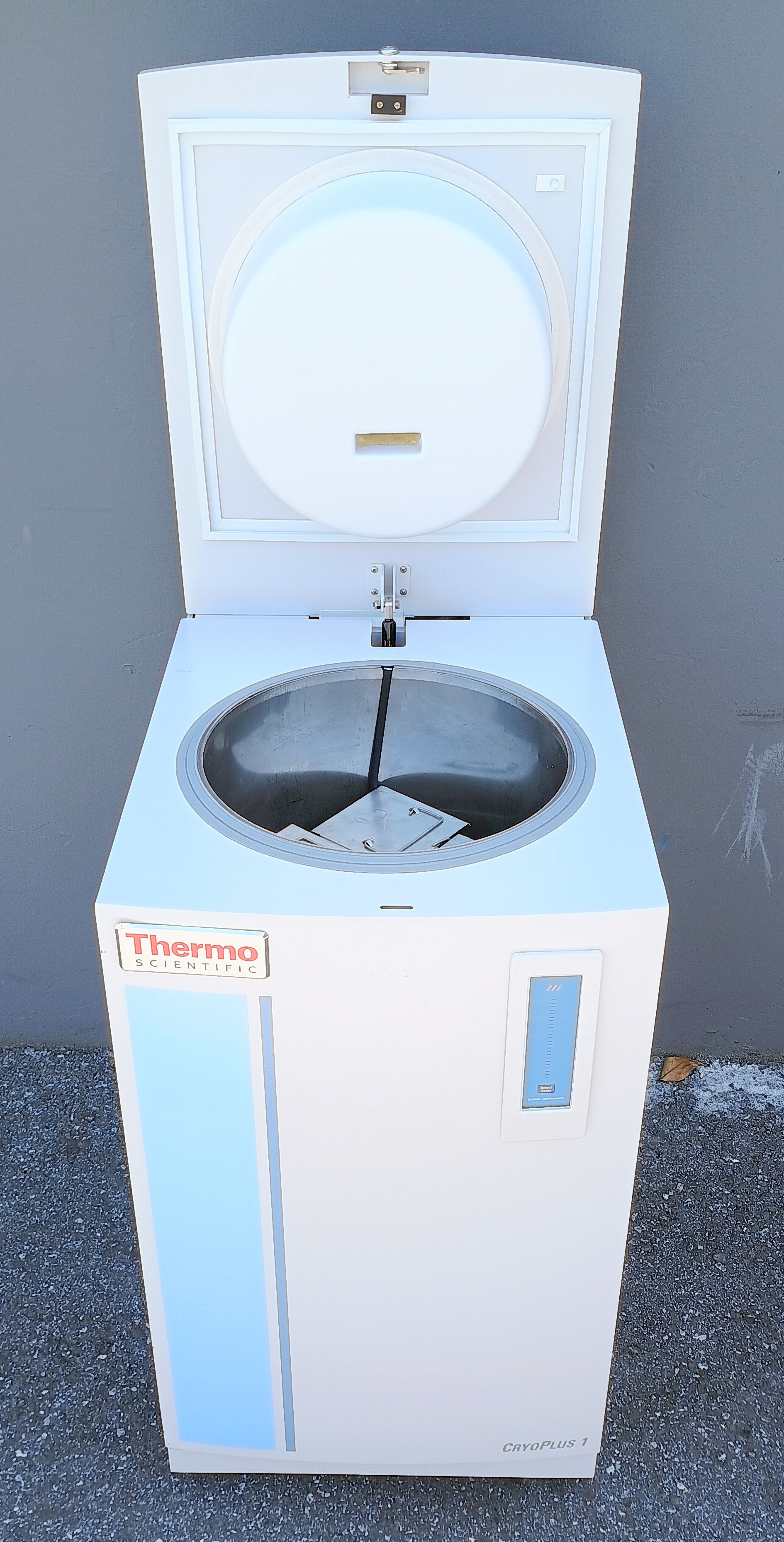 Refurbished Thermo Cryoplus 1 LN2 Nitrogen Storage System