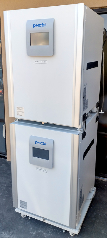 Refurbished PHCbi Cell-IQ MCO-170AICUVHL-PA Dual-Chamber Air-Jacketed CO2 Incubators