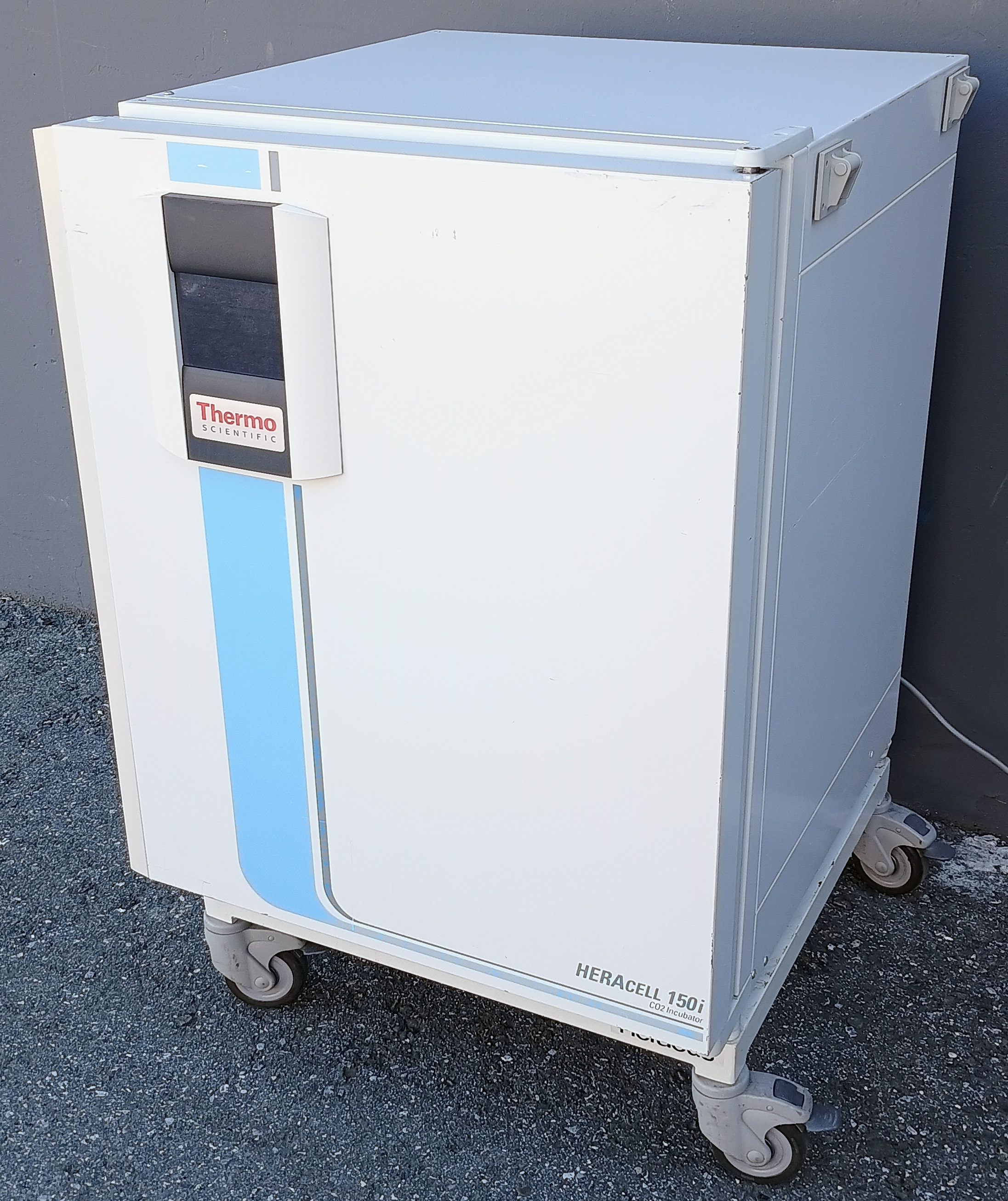 Refurbished Thermo HERAcell 150i Air-Jacketed CO2 Incubator