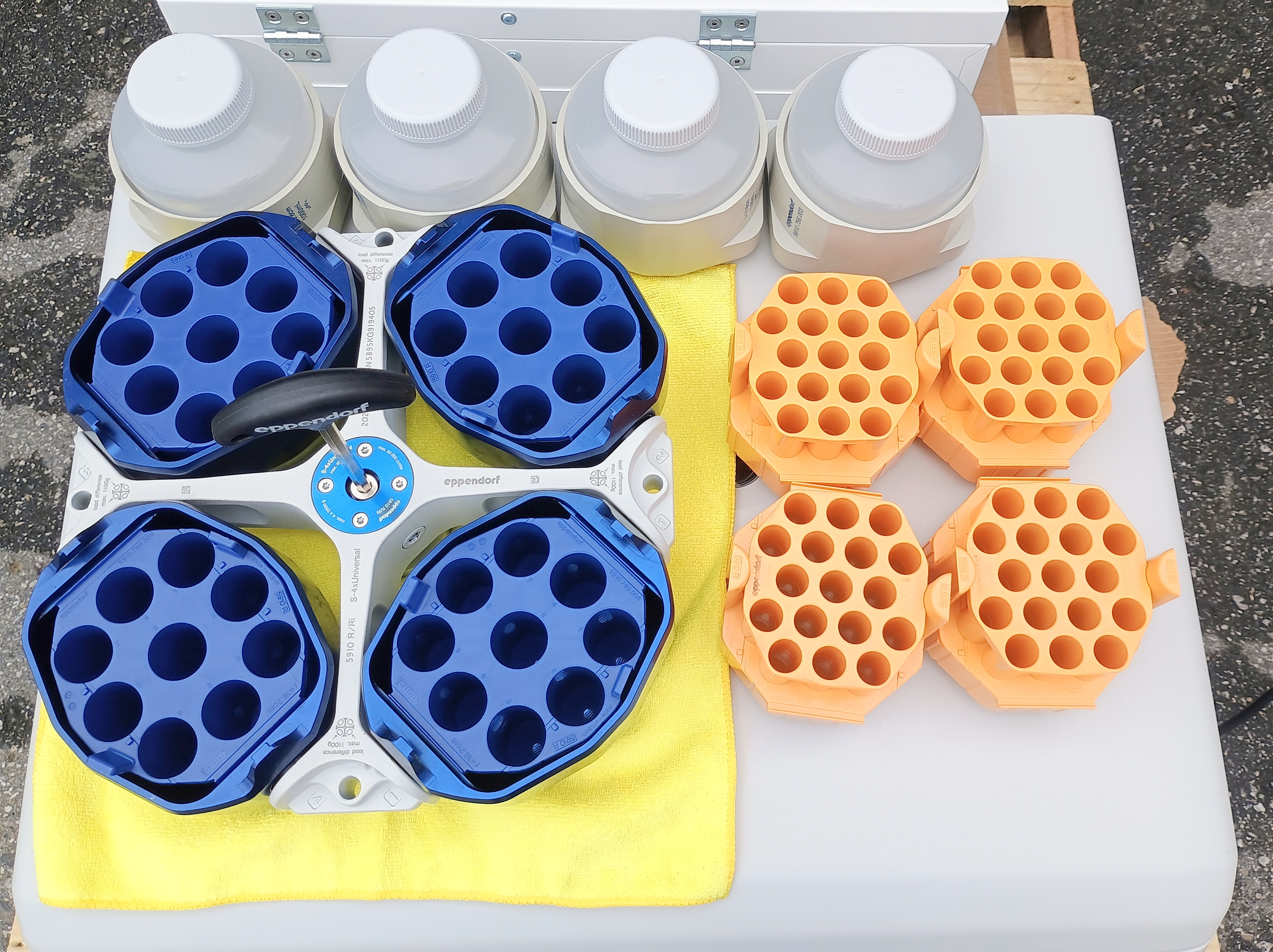 Refurbished Eppendorf 5910Ri Refrigerated Benchtop Centrifuge w/ S-4xUniversal Rotor