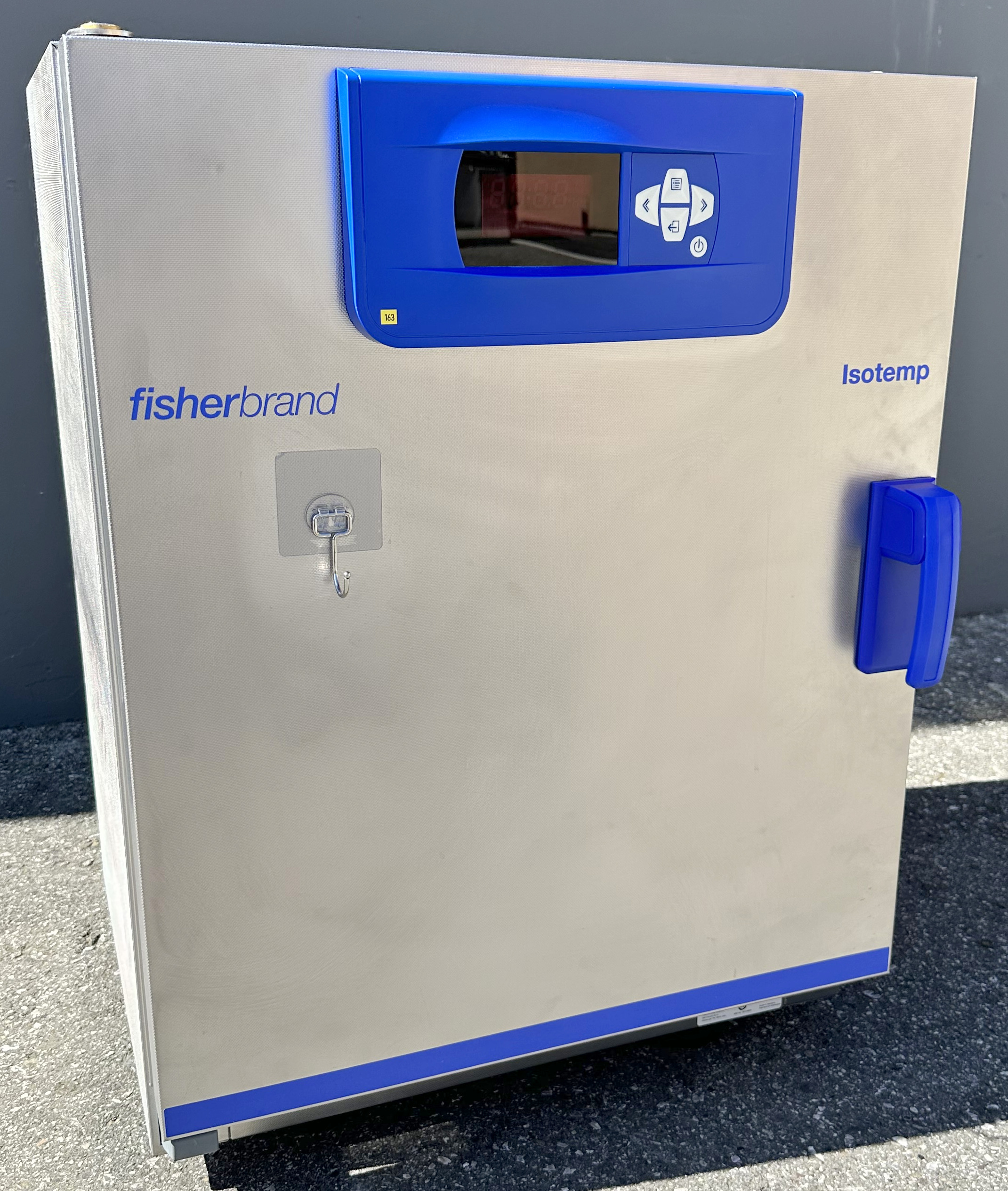Refurbished Thermo Fisher Isotemp 100L Gravity Convection Microbiological Incubator