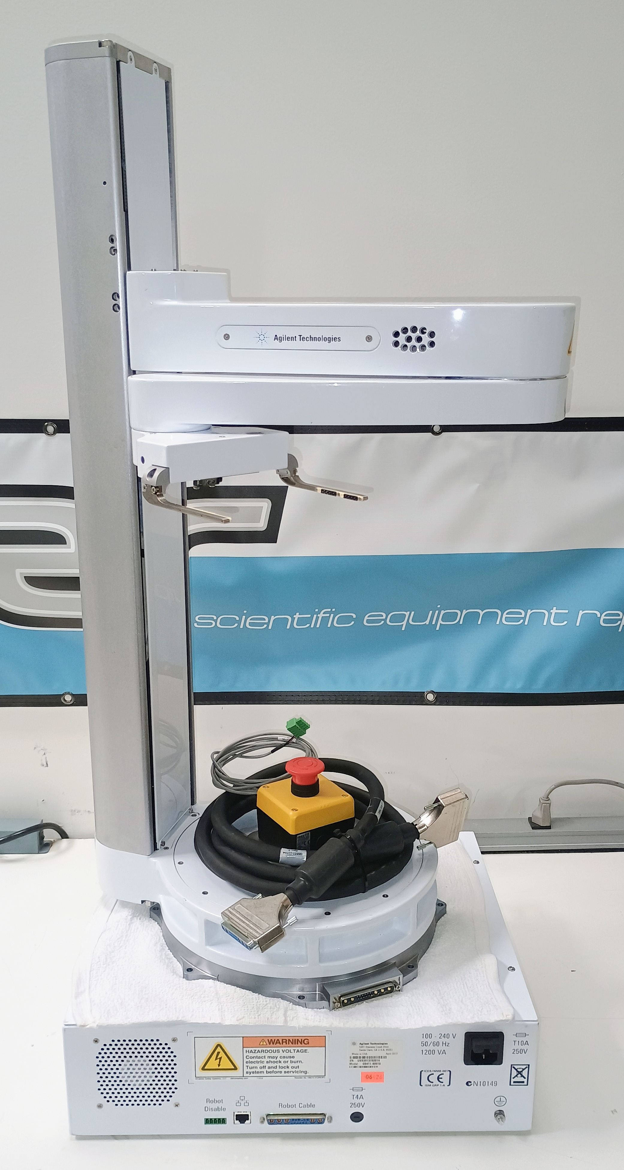 Refurbished Agilent DDR Direct Drive Microplate Robot Arm with Power Supply Controller