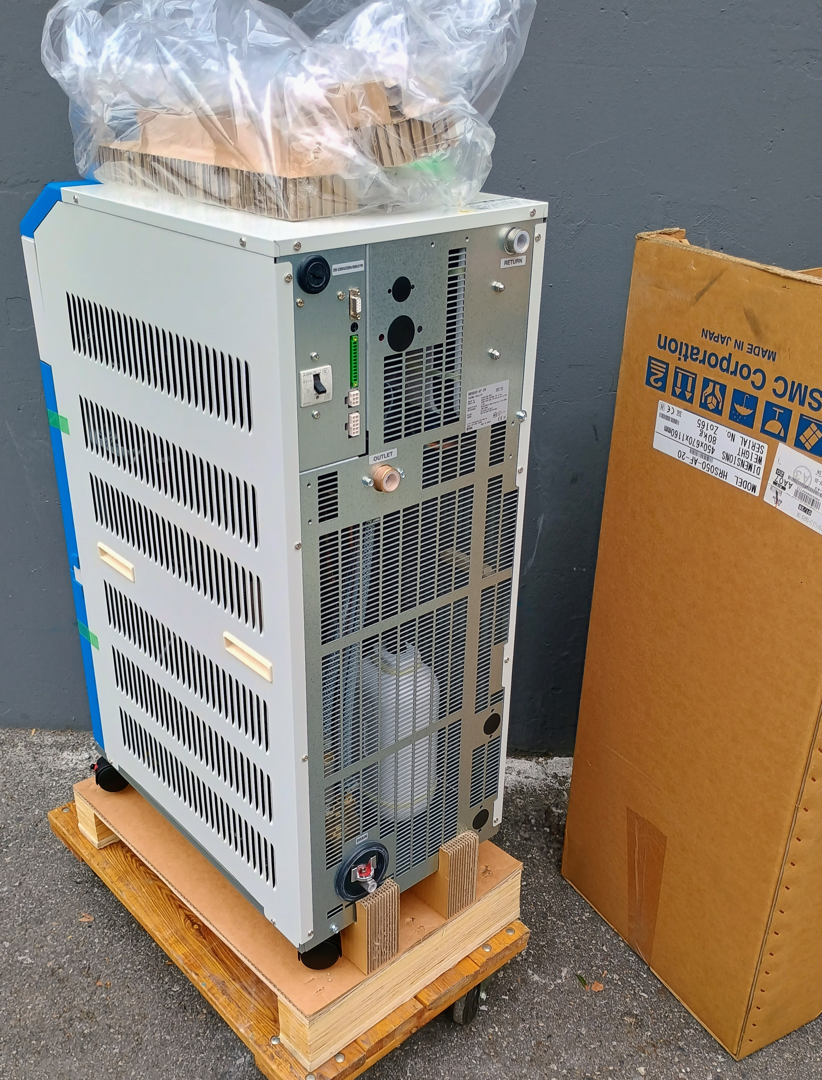 SMC HRS050-AF-20 Air Cooled Thermo Chiller