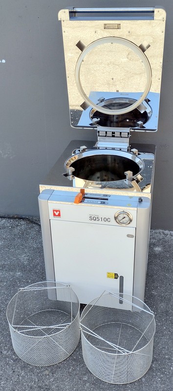 Refurbished Yamato SQ510C Autoclave / Steam Sterilizer 240 Volt