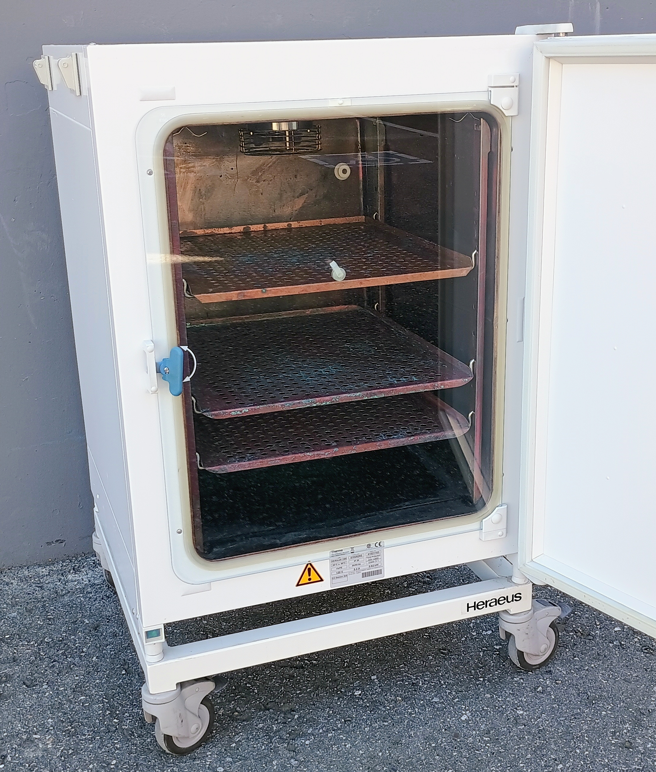 Refurbished Thermo HERAcell 150i Air-Jacketed CO2 Incubator