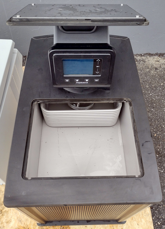 Refurbished Polyscience SD15R-30-A11B Heated and Refrigerated Circulating Waterbath