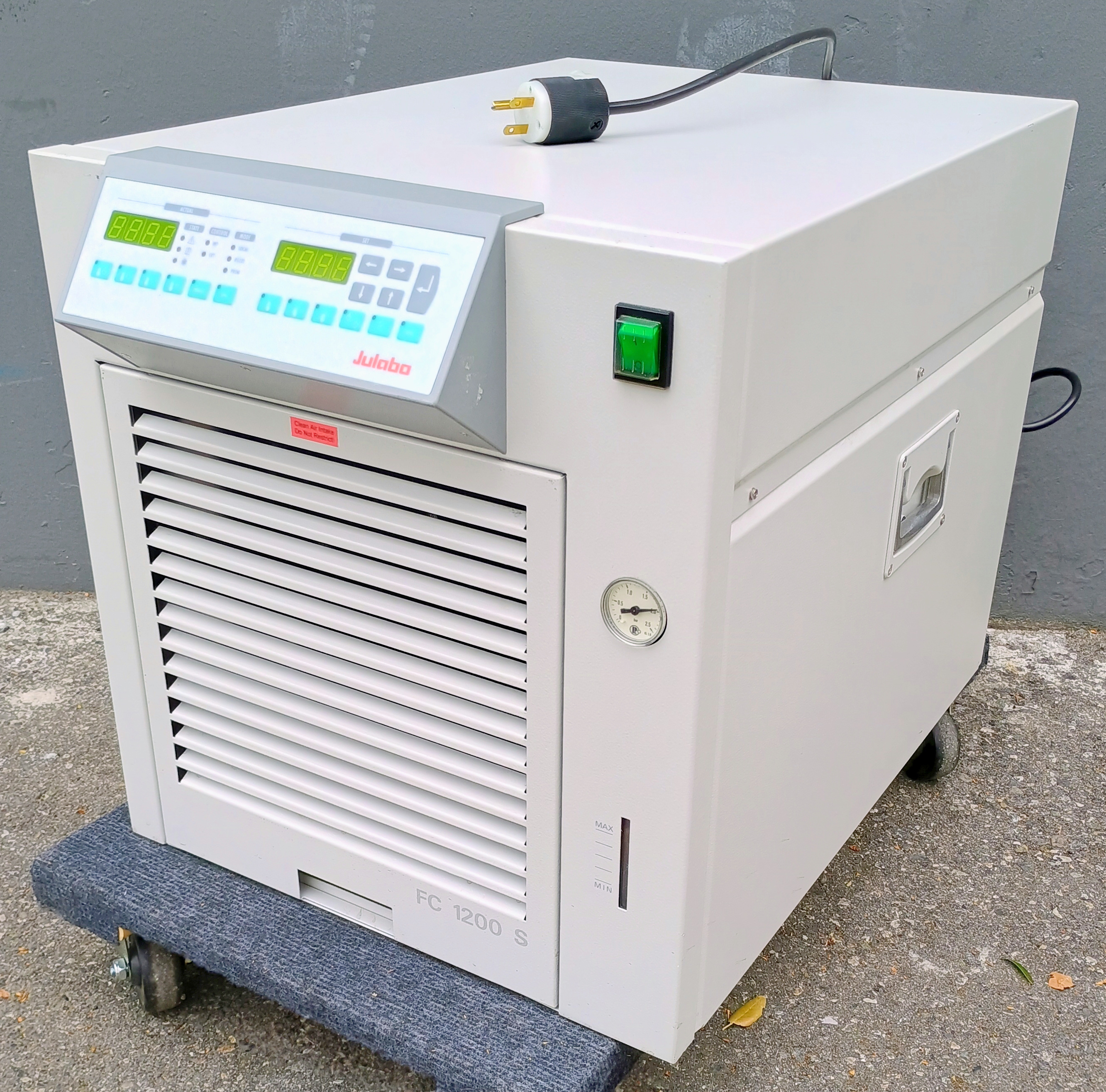 Used Julabo FC1200S Recirculating Chiller/Heater