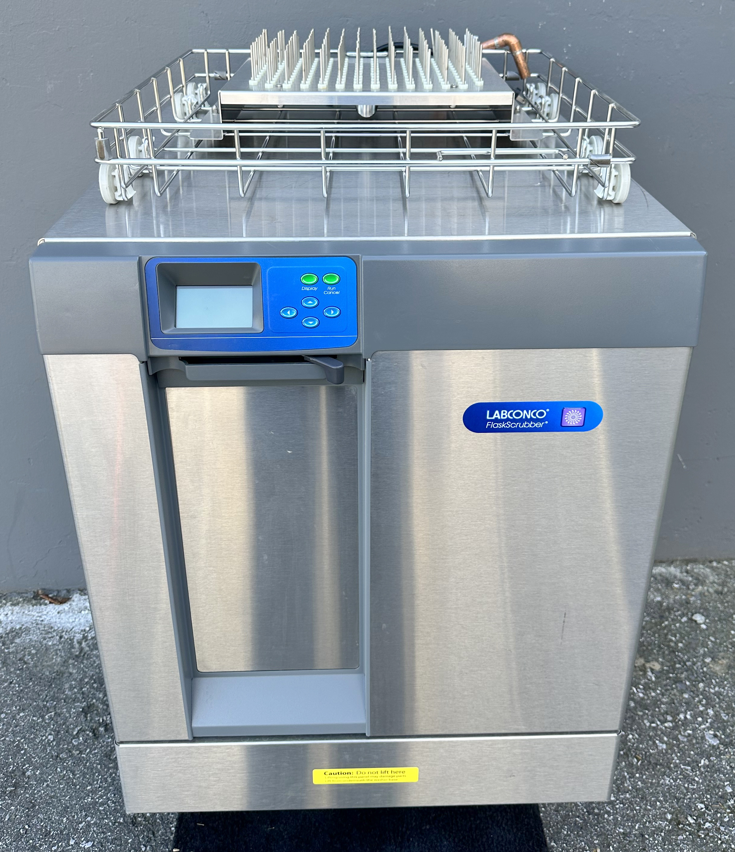 Refurbished Labconco Catalog no. 4420420 FlaskScrubber Glassware Washer