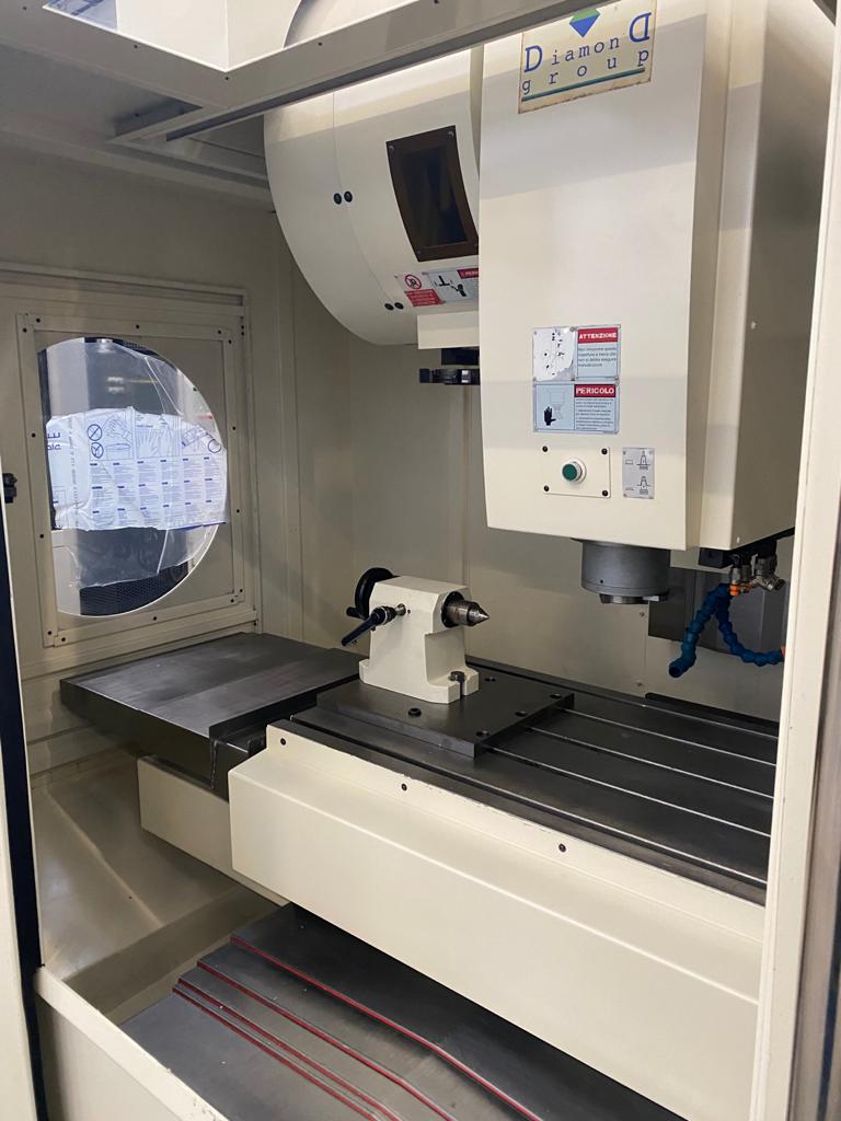 Refurbished 2002 EUMATECH/DIAMOND MVC 1100