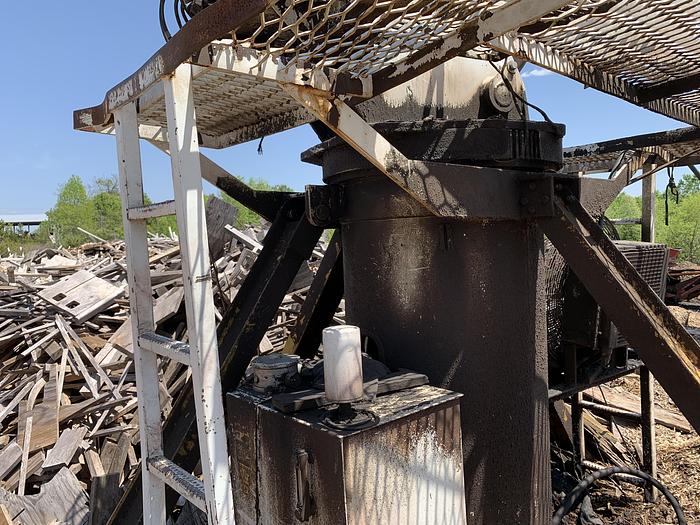 Used 2000 Jeffery  WD34 stationary Hammer mill System