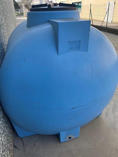 Usato CISTERNA ACQUA 2000 LT