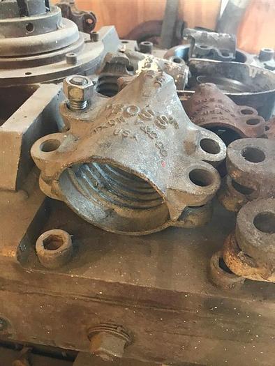 Used 2-1/2" Dixon Boss Hose Clamp - BU-34