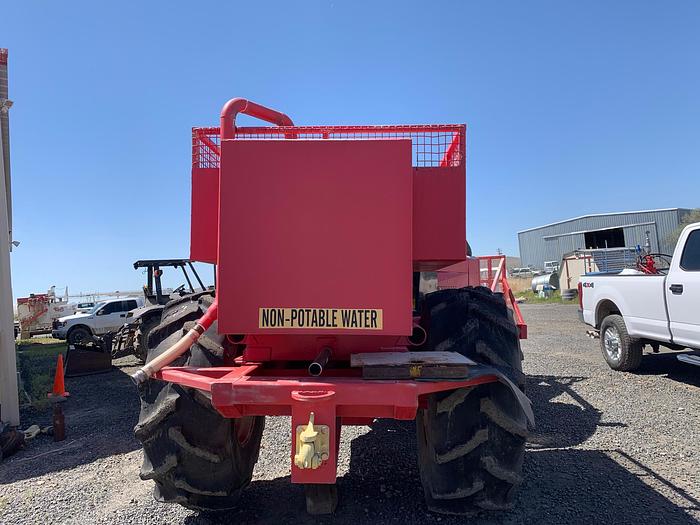 Used 1989 John Deere Skidder water tank