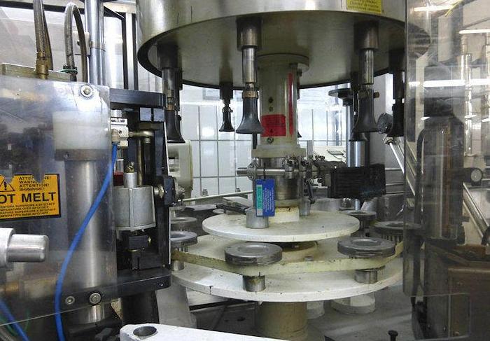 Used Labeling machine Futura N 8T / 540 / 1S-1F