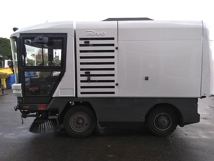 Gebruikt 2011 Ravo 530STH