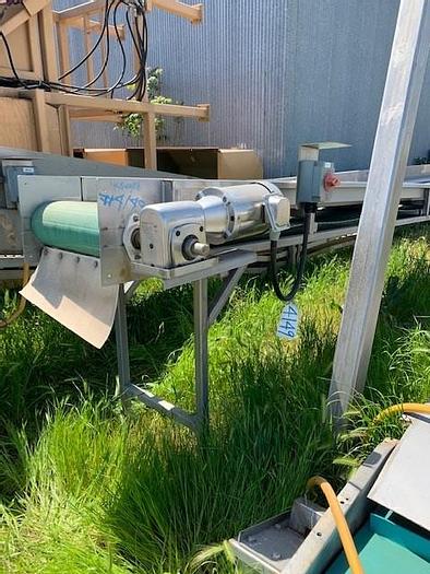 Used 29' Long x 18" Wide Incline Conveyor