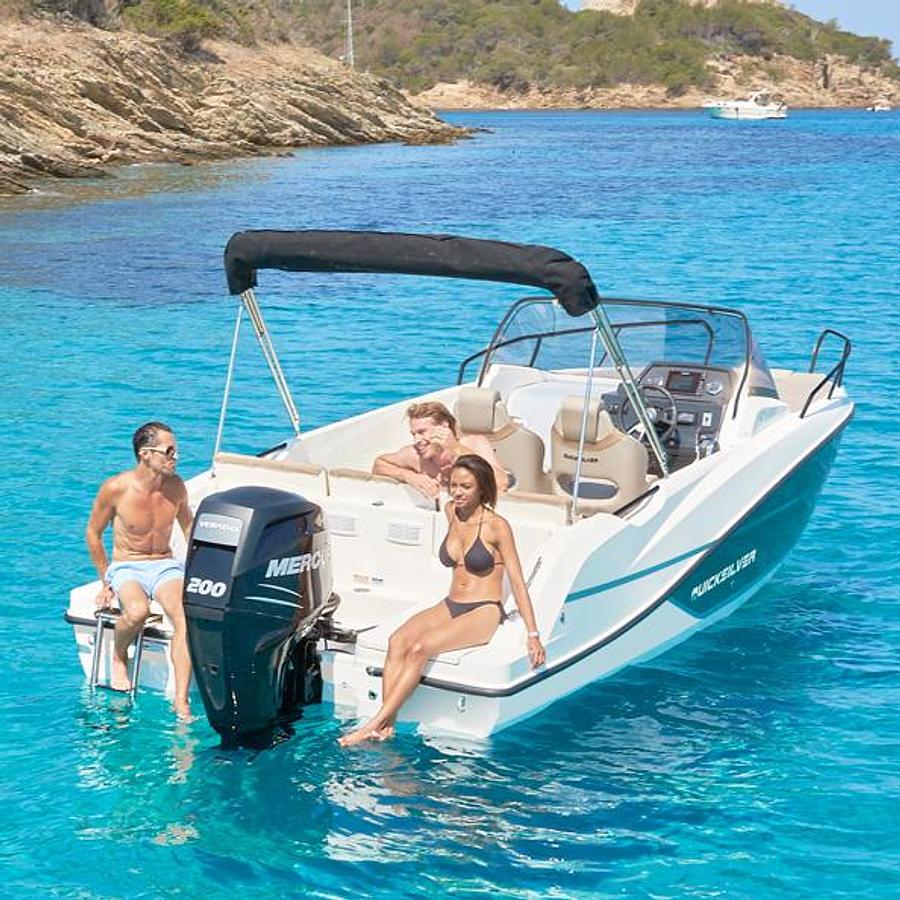 Activ 675 Sundeck