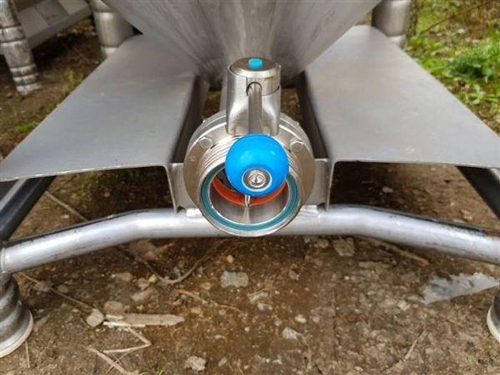 Used 800 Litre Stainless Steel Transit Tank