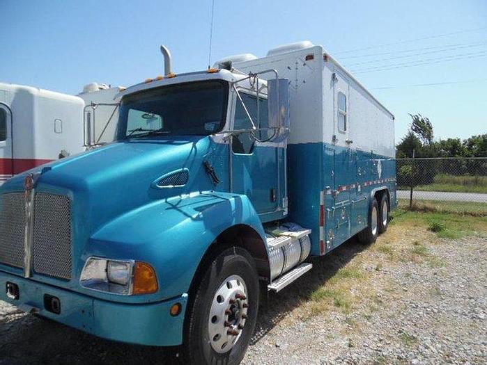 Used 2005 Kenworth Gulf Coast Wireline