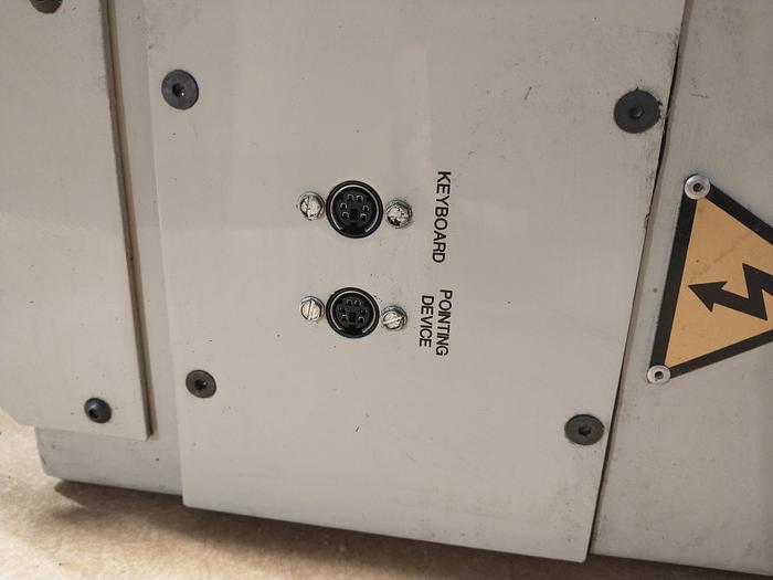 Used Cincinnati Acramatic A2100 W- hand control remote GH119