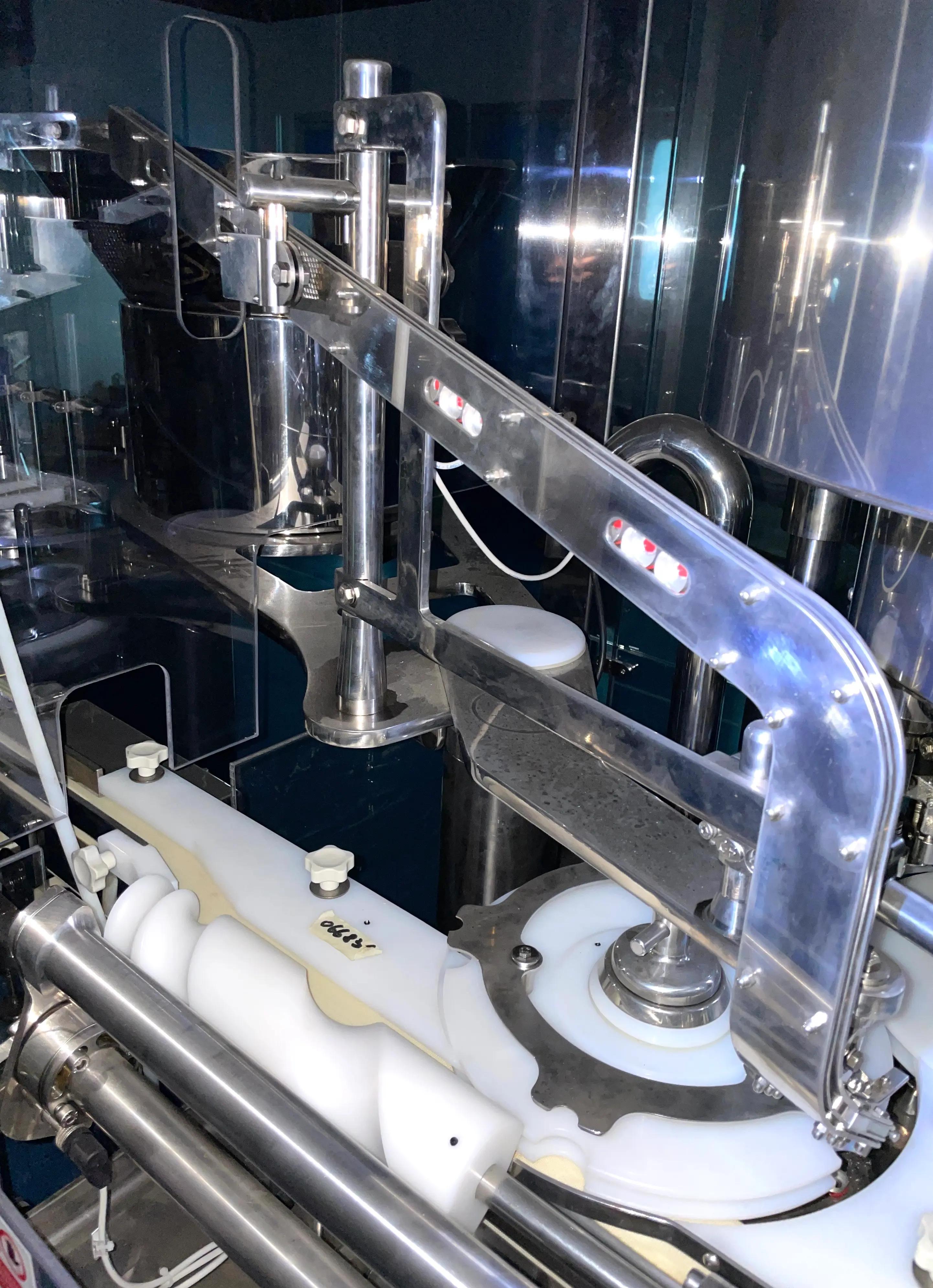 Usato GF - Riempitrice + Tappatrice - VFCSM 10000