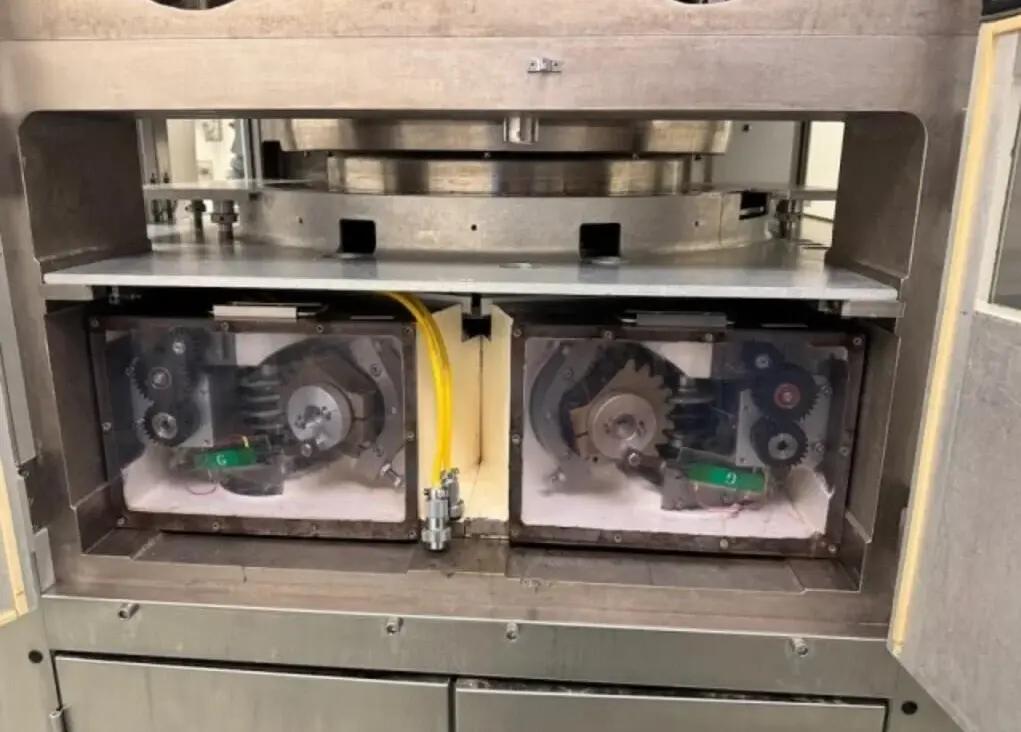 Usato ELIZABETH HATA HT-X55LD-U