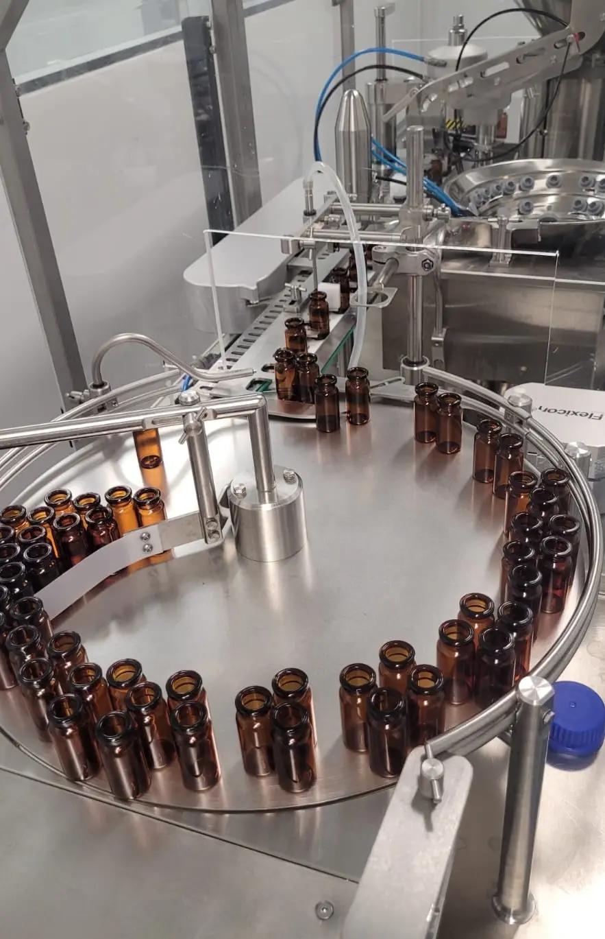 Usato FLEXICON - Riempitrice + Tappatrice - FPC 50