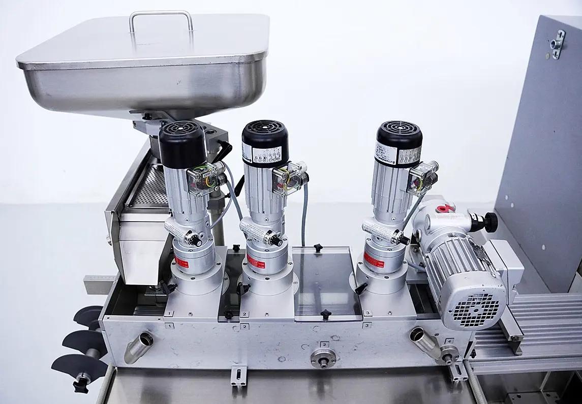 Usato UHLMANN - Blisteratrice - B1240