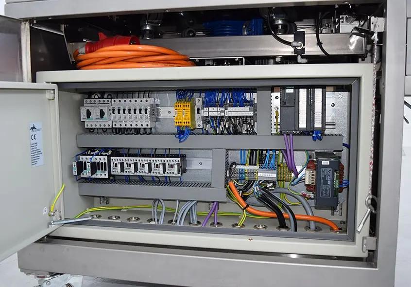 Usato ZELLWAG - Riempitrice + Tappatrice - Z-201