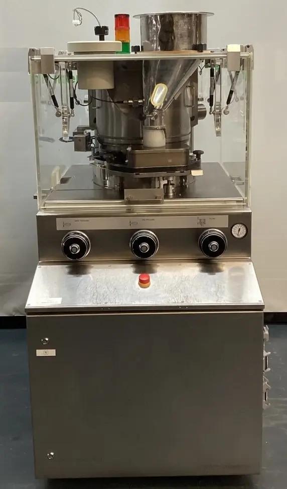 Usato KILIAN - Comprimitrice - S250