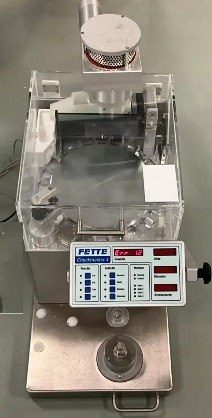 Usato FETTE - Comprimitrice - 2090