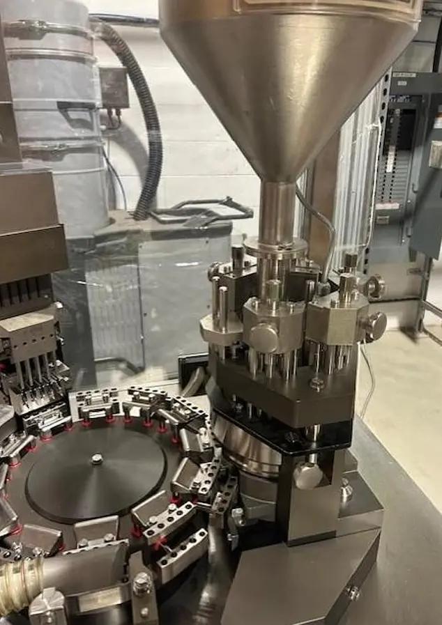 Usato BOSCH - Opercolatrice - GKF 705 CAPSYLON