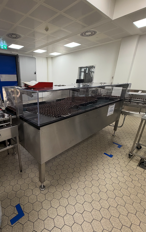 Used RUDOLF DECKERT – Bottle Accumulation Table