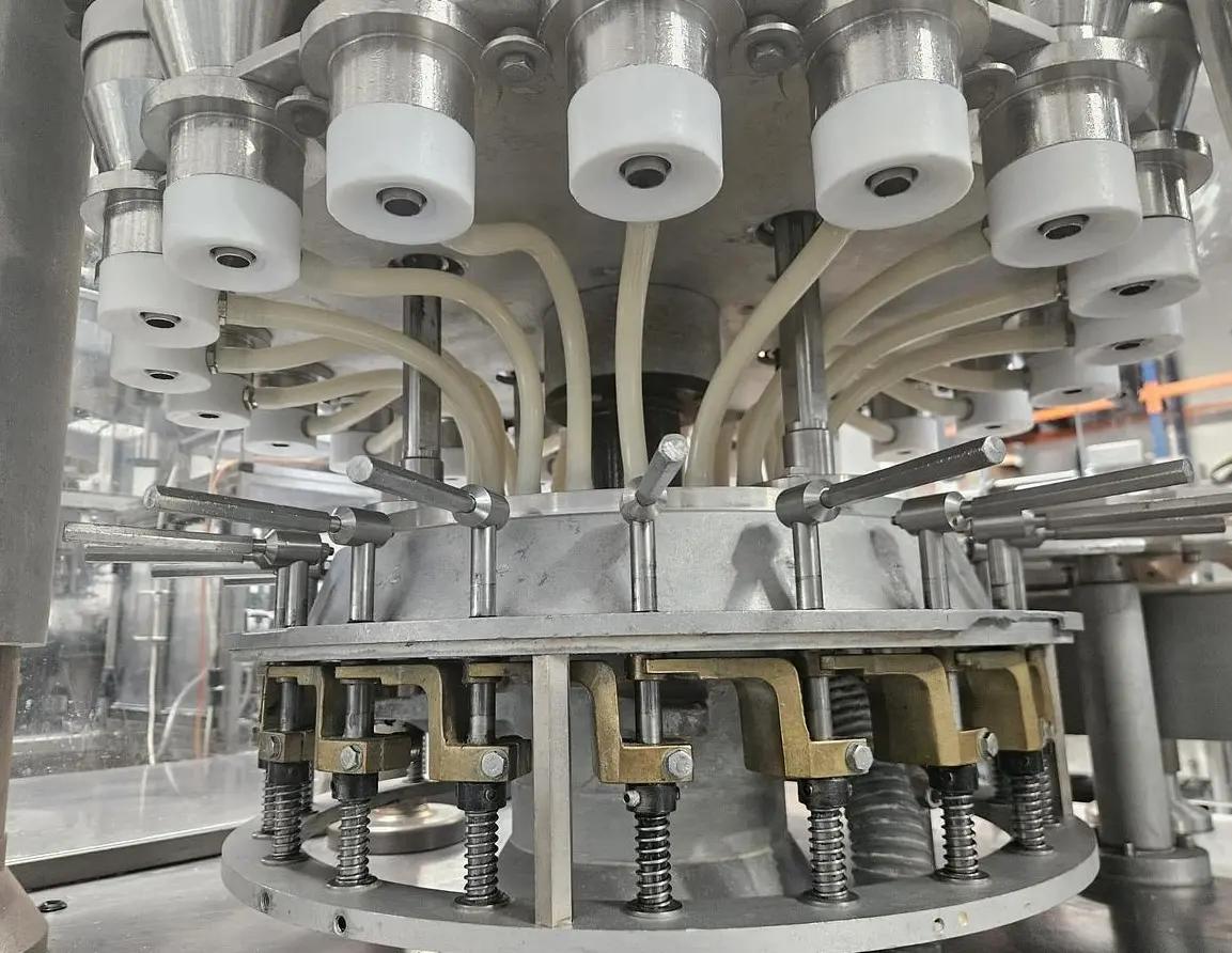 Usato MACOFAR - Riempitrice Polveri - F3 PC