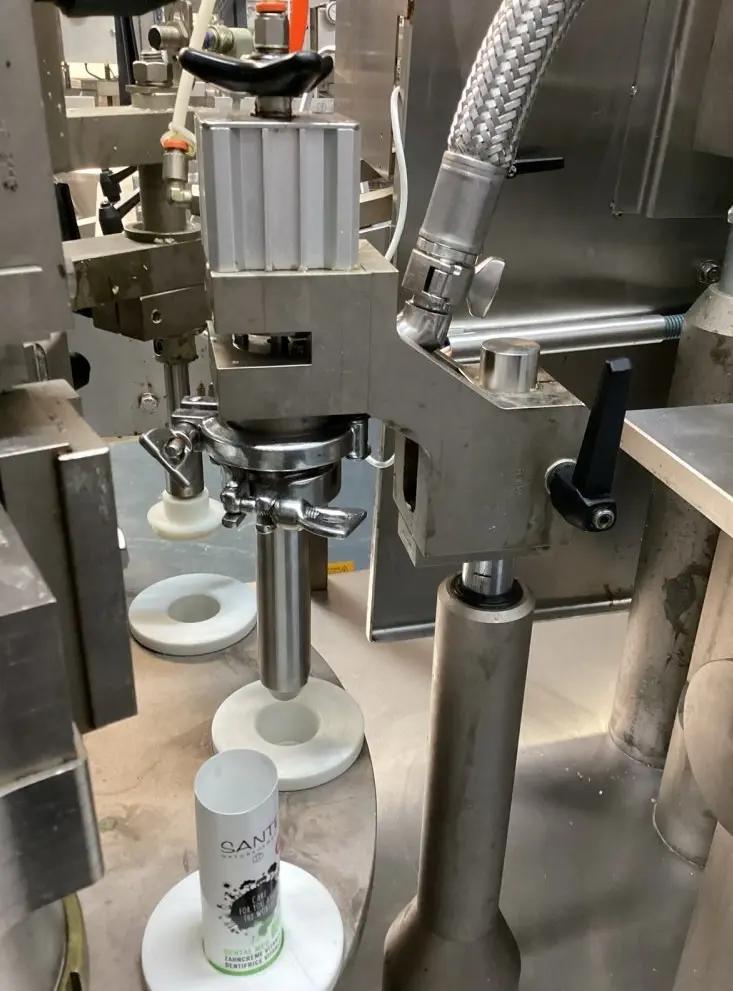 Usato AXOMATIC - Riempitrice + Tappatrice - OPTIMA 1000