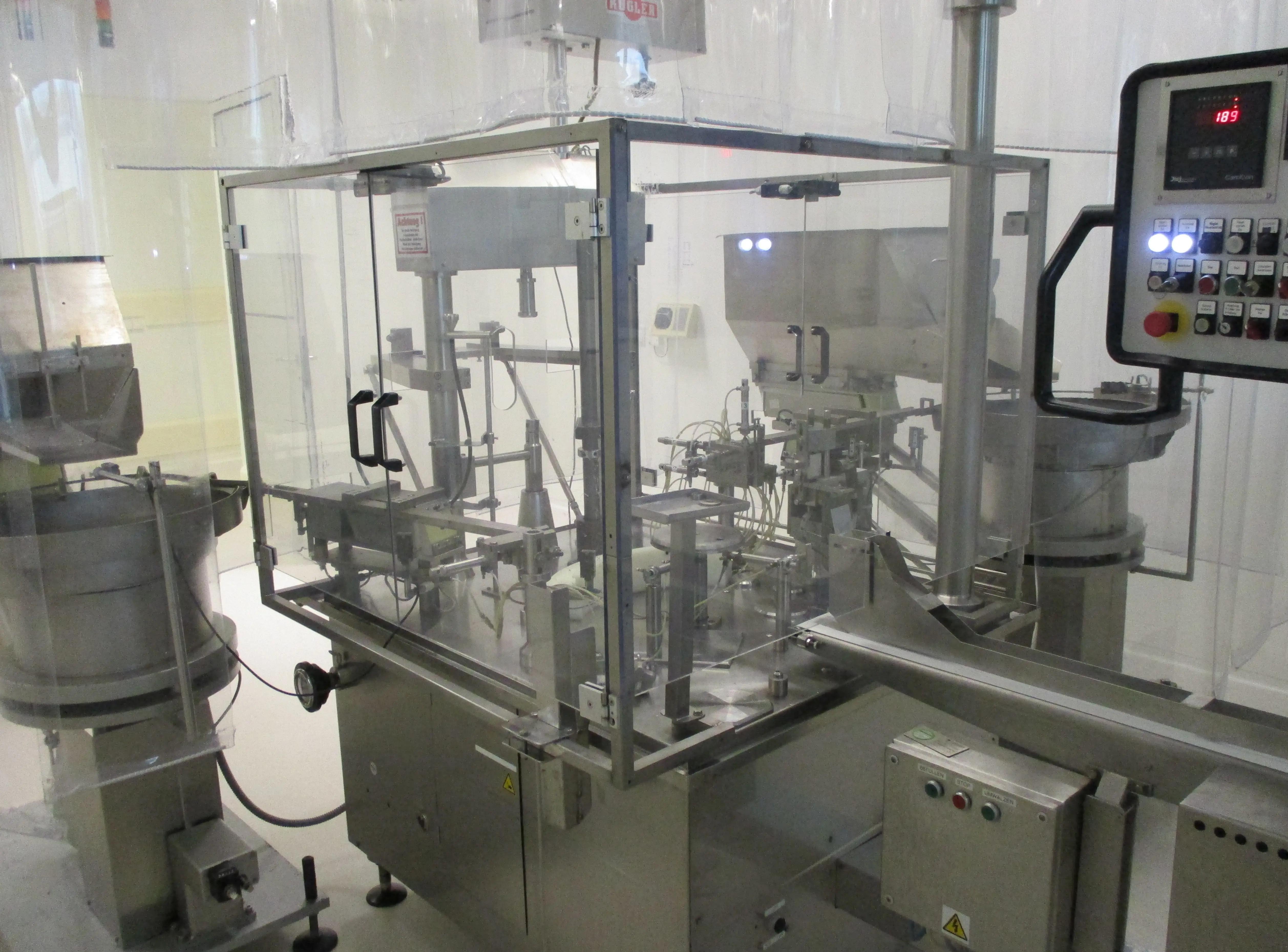 Usato KUGLER - Riempitrice di Siringhe Pre-Riempite - FVA 101