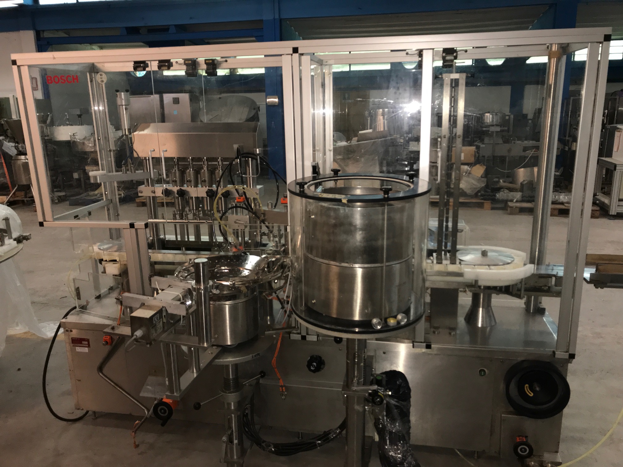 Used BOSCH - Riempitrice + Tappatrice - MLF 3002