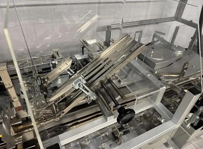 Usato CAM - Astucciatrice Verticale - AV